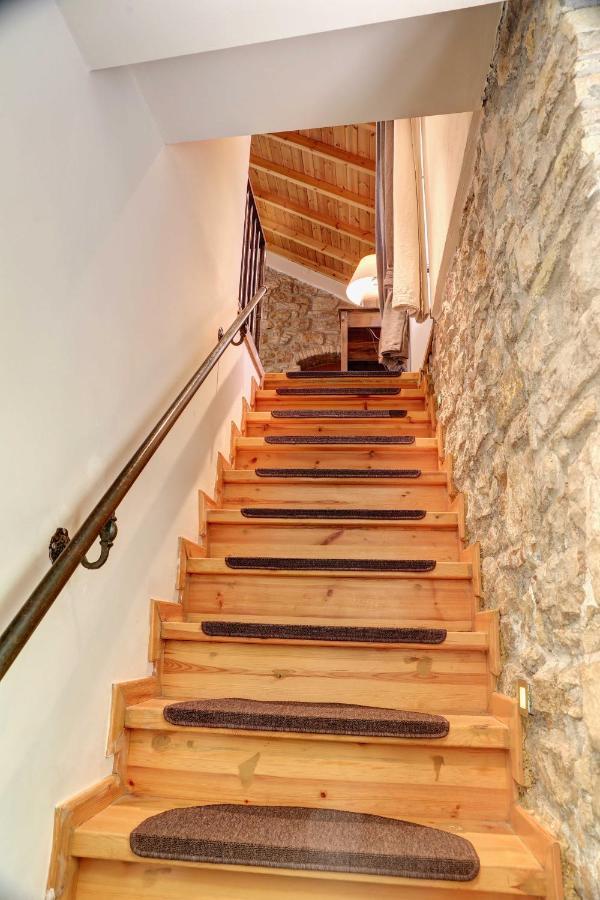 Luminous 2Bd Stone Apt In The Alleys Of Corfu Town Esterno foto
